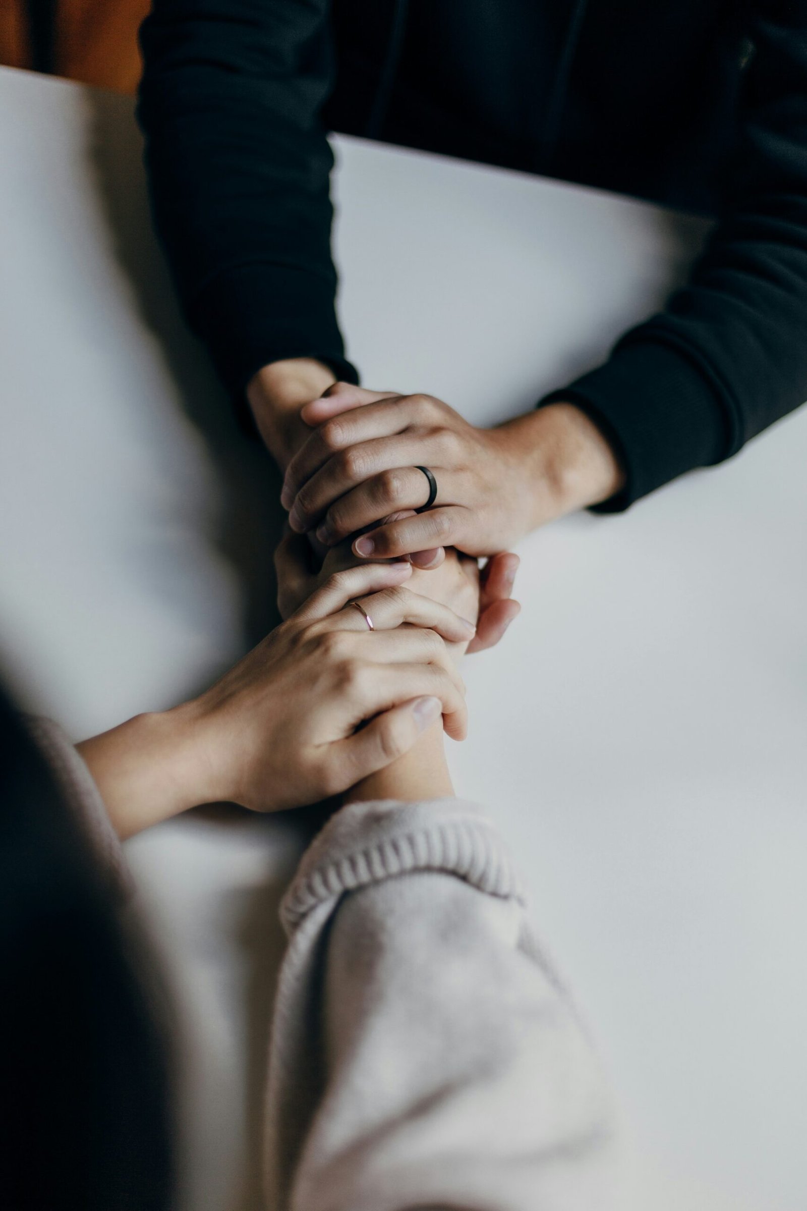holding-hands-veusebeia-support-services